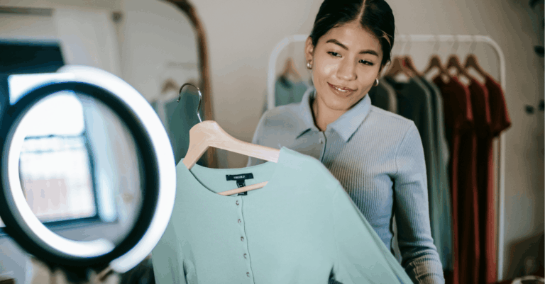 What is the Difference Between Affiliate Marketing and Influencer Marketing?